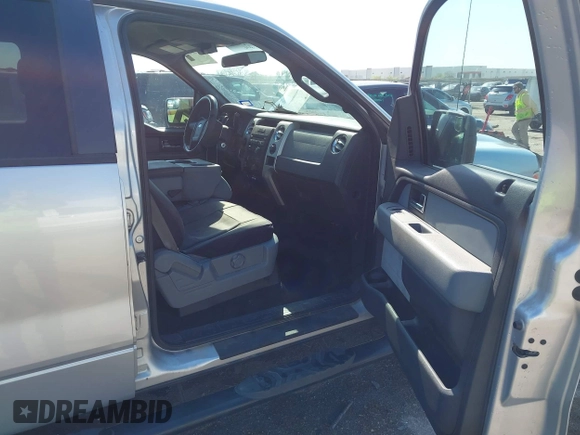 2014 Ford F-150 XL with VIN 1FTFW1EF4EFB17967, listed as a IAAI auction lot 41965216 with 165,617 mi miles and . Bid and sale history available at carsss.com. Image 5.