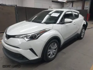 2019 Toyota C-HR XLE with VIN JTNKHMBX6K1058884, listed as a IAAI auction lot 41901952 with 22,443 mi miles. Bid and sale history available at carsss.com. Image 2.
