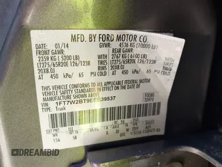 2014 Ford F-250 XL z VIN 1FT7W2BT9EEB39537, wystawiony jako IAAI lot #42763693 z przebiegiem 183 699 mil mil oraz . Historia ofert i sprzedaży dostępna na DreamBid. Obrazek 9.