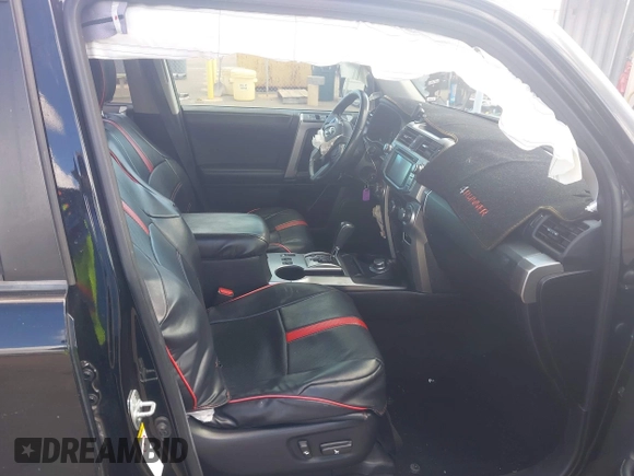 2019 Toyota 4Runner SR5 с VIN JTEBU5JR7K5664255, выставлен на аукционе IAAI как лот 41842222 с пробегом 77 178 миль миль и . История ставок и продаж доступна на DreamBid. Изображение 5.
