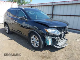 2016 Nissan Rogue SV with VIN KNMAT2MT2GP626503, listed as a IAAI auction lot 39909638 with 92,989 mi miles. Bid and sale history available at carsss.com. Image 1.