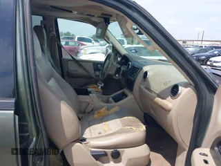2004 Ford Expedition Eddie Bauer z VIN 1FMRU17W34LB71109, wystawiony jako IAAI lot #42060752 z przebiegiem 272 659 mil mil oraz . Historia ofert i sprzedaży dostępna na DreamBid. Obrazek 5.