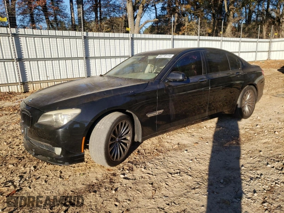 2009 BMW 7 Series 750i with VIN WBAKA83559CY33152, listed as a Copart auction lot 83770114 with 126,610 mi miles and Salvage title. Bid and sale history available at DreamBid. Image 1.