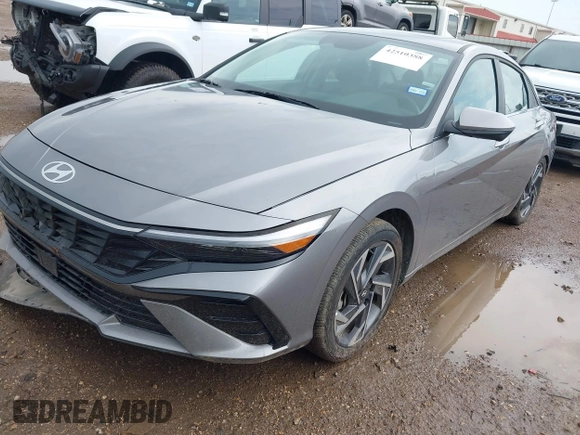 2024 Hyundai Elantra Limited z VIN KMHLP4DG5RU818266, wystawiony jako IAAI lot #42510388 z przebiegiem 21 888 mil mil oraz . Historia ofert i sprzedaży dostępna na DreamBid. Obrazek 17.