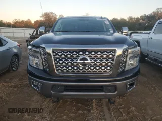 2016 Nissan Titan XD Platinum Reserve with VIN 1N6BA1F27GN512465, listed as a Copart auction lot 80720764 with 132,037 mi miles and Clean Title. Bid and sale history available at carsss.com. Image 5.
