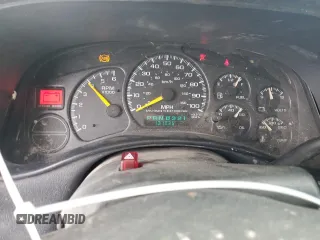 2001 Chevrolet Suburban LS with VIN 3GNGK26U31G110172, listed as a Copart auction lot 87319114 with 131,035 mi miles and Salvage Title. Bid and sale history available at carsss.com. Image 9.