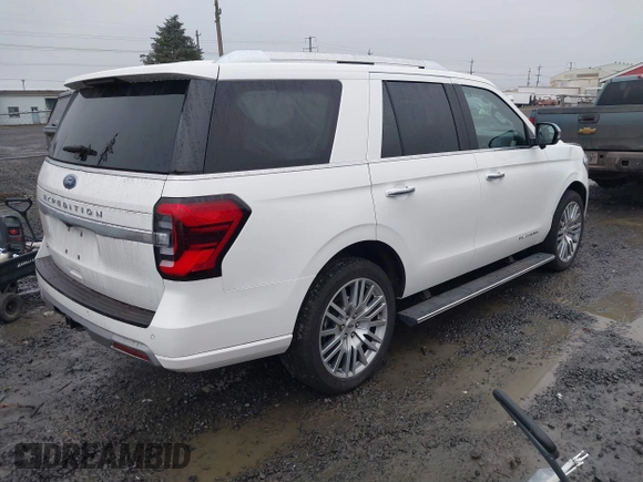 2023 Ford Expedition Platinum with VIN 1FMJU1M88PEA05387, listed as a IAAI auction lot 41247717 with 25,934 mi miles. Bid and sale history available at carsss.com. Image 4.
