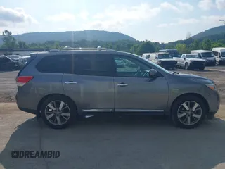 2016 Nissan Pathfinder SL with VIN 5N1AR2MM5GC613495, listed as a IAAI auction lot 42670313 with 84,118 mi miles and . Bid and sale history available at DreamBid. Image 13.