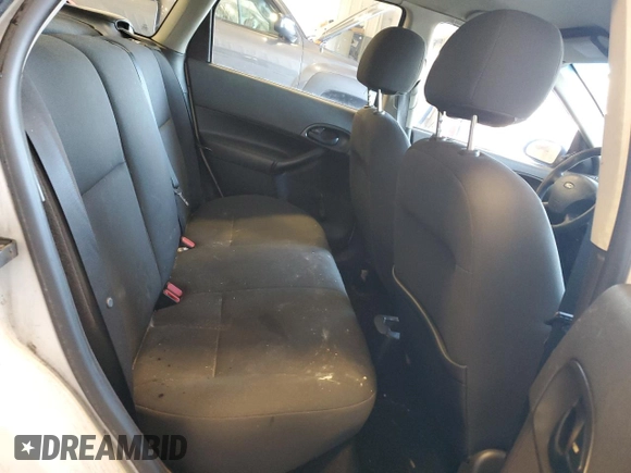2007 Ford Focus S with VIN 1FAFP37N47W306334, listed as a Copart auction lot 44996245 with 190,371 mi miles and Non Repairable. Bid and sale history available at carsss.com. Image 10.