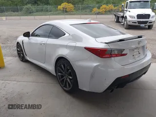 2015 Lexus RC F F z VIN JTHHP5BC9F5001712, wystawiony jako IAAI lot #42260828 z przebiegiem 48 802 mil mil oraz . Historia ofert i sprzedaży dostępna na DreamBid. Obrazek 3.