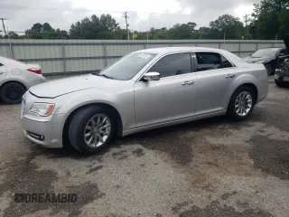 2012 Chrysler 300 C z VIN 2C3CCAETXCH242506, wystawiony jako Copart lot #58224515 z przebiegiem 162 482 mil mil oraz Czysty tytuł • Clean title. Historia ofert i sprzedaży dostępna na DreamBid. Obrazek 1.