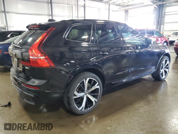 2023 Volvo XC60 Ultimate Dark Theme z VIN YV4L12RX9P1195104, wystawiony jako Copart lot #55627895 z przebiegiem 78 880 mil mil oraz Nie do naprawy • Non repairable. Historia ofert i sprzedaży dostępna na DreamBid. Obrazek 3.