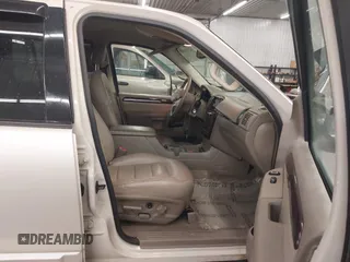 2005 Ford Explorer Limited с VIN 1FMDU75W05ZA24471, выставлен на аукционе IAAI как лот 42312449 с пробегом 151 392 миль миль и . История ставок и продаж доступна на DreamBid. Изображение 5.