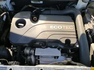 2019 Chevrolet Equinox LS with VIN 2GNAXHEV7K6151227, listed as a Copart auction lot 84832375 with 123,751 mi miles and Salvage title. Bid and sale history available at DreamBid. Image 16.