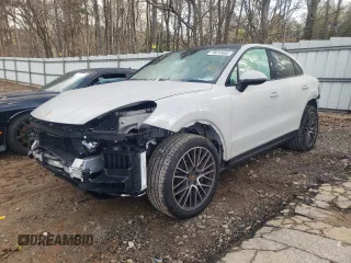 2021 Porsche Cayenne S z VIN WP1BB2AY0MDA46248, wystawiony jako Copart lot #38243632 z przebiegiem 13 273 mil mil oraz . Historia ofert i sprzedaży dostępna na DreamBid. Obrazek 2.