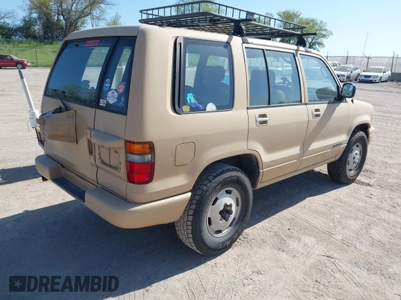 1994 Isuzu Trooper z VIN JACDH58VXR7912645, wystawiony jako IAAI lot #42207513 z przebiegiem 321 148 mil mil oraz . Historia ofert i sprzedaży dostępna na DreamBid. Obrazek 4.