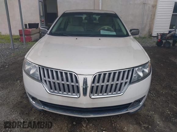 2012 Lincoln MKZ with VIN 3LNHL2GC1CR818892, listed as a IAAI auction lot 42518005 with 91,078 mi miles and . Bid and sale history available at DreamBid. Image 12.