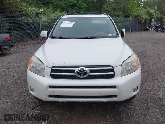 2008 Toyota RAV4 Ltd with VIN JTMBD31V085181155, listed as a IAAI auction lot 42194571 with 164,764 mi miles. Bid and sale history available at carsss.com. Image 6.