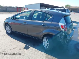 2014 Toyota Prius One z VIN JTDKDTB39E1078879, wystawiony jako IAAI lot #42201010 z przebiegiem 147 544 mil mil oraz . Historia ofert i sprzedaży dostępna na DreamBid. Obrazek 3.