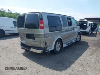 2003 Chevrolet Express Passenger z VIN 1GBFG15X131201183, wystawiony jako IAAI lot #42194710 z przebiegiem 207 602 mil mil oraz . Historia ofert i sprzedaży dostępna na DreamBid. Obrazek 4.