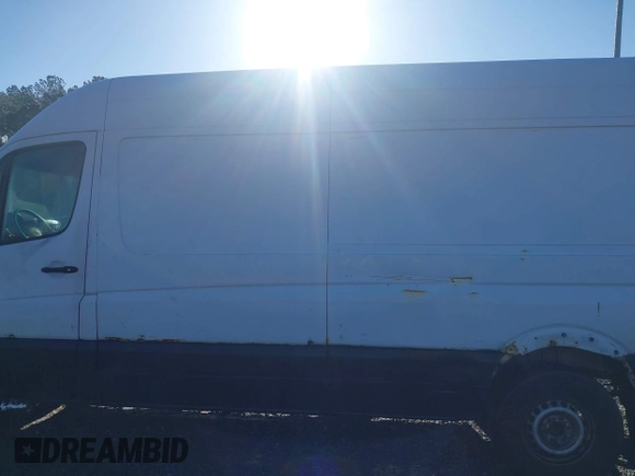 2007 Freightliner Sprinter with VIN WDYPE845875167020, listed as a IAAI auction lot 41767586 with 90,600 mi miles and . Bid and sale history available at DreamBid. Image 14.