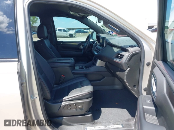 2022 Chevrolet Suburban RST with VIN 1GNSCEKD9NR230711, listed as a IAAI auction lot 42086329 with 115,792 mi miles and . Bid and sale history available at DreamBid. Image 5.