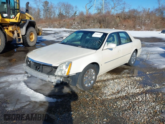 2009 Cadillac DTS w/1SA with VIN 1G6KD57Y89U122989, listed as a IAAI auction lot 41562264 with 1 mi miles. Bid and sale history available at carsss.com. Image 2.