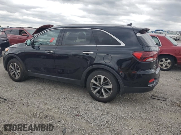 2019 Kia Sorento EX z VIN 5XYPHDA53KG457567, wystawiony jako Copart lot #57665945 z przebiegiem 150 392 mil mil oraz Czysty tytuł • Clean title. Historia ofert i sprzedaży dostępna na DreamBid. Obrazek 2.