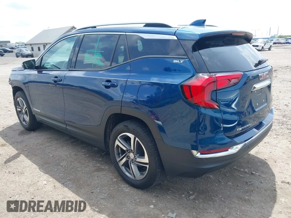 2020 GMC Terrain SLT z VIN 3GKALVEV5LL135015, wystawiony jako IAAI lot #42183360 z przebiegiem 95 549 mil mil oraz . Historia ofert i sprzedaży dostępna na DreamBid. Obrazek 3.