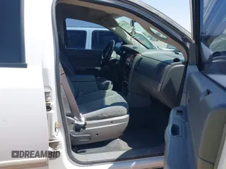 2004 Dodge Durango SLT z VIN 1D4HD48N44F202022, wystawiony jako IAAI lot #42347927 z przebiegiem 200 807 mil mil oraz . Historia ofert i sprzedaży dostępna na DreamBid. Obrazek 5.