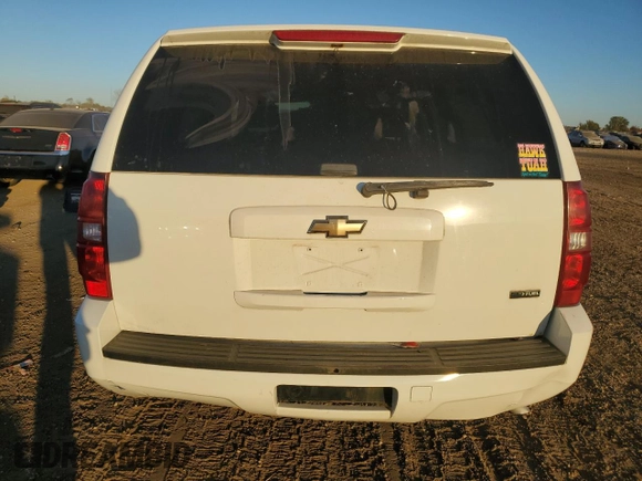 2007 Chevrolet Tahoe Police z VIN 1GNEC03087R426640, wystawiony jako Copart lot #76158604 z przebiegiem 95 279 mil mil oraz Szkoda całkowita • Salvage title. Historia ofert i sprzedaży dostępna na DreamBid. Obrazek 6.