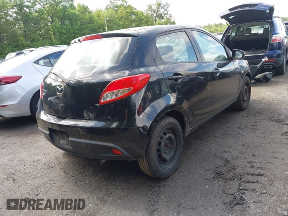 2012 Mazda 2 Sport with VIN JM1DE1KZ3C0147504, listed as a IAAI auction lot 42272936 with Not Provided miles and . Bid and sale history available at DreamBid. Image 4.