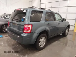 2012 Ford Escape XLT с VIN 1FMCU9DG8CKA67446, выставлен на аукционе IAAI как лот 41823936 с пробегом 105 156 миль миль и . История ставок и продаж доступна на DreamBid. Изображение 4.
