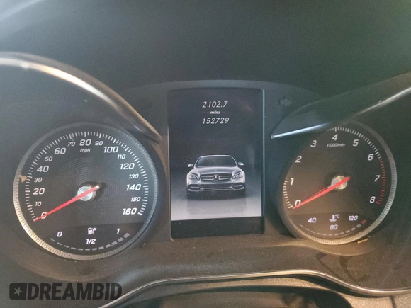 2015 Mercedes-Benz C 300 Luxury with VIN 55SWF4KB6FU014749, listed as a Copart auction lot 55673185 with 152,729 mi miles and Clean title. Bid and sale history available at DreamBid. Image 9.