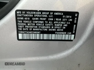 2014 Volkswagen Passat Wolfsburg Edition с VIN 1VWAT7A34EC065367, выставлен на аукционе Copart как лот 60574015 с пробегом 85 800 миль миль и Чистый • Clean title. История ставок и продаж доступна на DreamBid. Изображение 10.