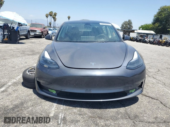 2023 Tesla Model 3 с VIN 5YJ3E1EAXPF586739, выставлен на аукционе Copart как лот 62958685 с пробегом 32 650 миль миль и Списание • Salvage title. История ставок и продаж доступна на DreamBid. Изображение 5.