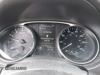 2015 Nissan Rogue SL z VIN 5N1AT2MV4FC811459, wystawiony jako IAAI lot #42061750 z przebiegiem 79 592 mil mil oraz . Historia ofert i sprzedaży dostępna na DreamBid. Obrazek 7.