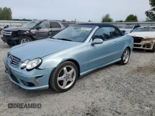 2004 Mercedes-Benz CLK 500 z VIN WDBTK75G44T020762, wystawiony jako Copart lot #56424375 z przebiegiem 63 994 mil mil oraz Szkody całkowita. Historia ofert i sprzedaży dostępna na DreamBid. Obrazek 1.