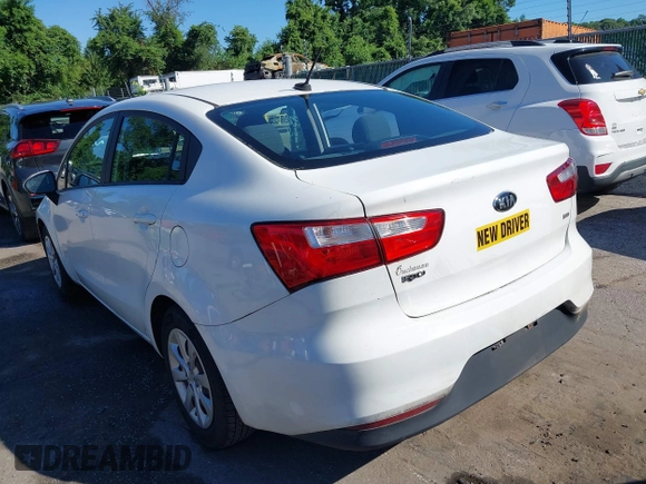 2017 Kia Rio LX z VIN KNADM4A32H6010797, wystawiony jako IAAI lot #39638075 z przebiegiem 51 977 mil mil oraz . Historia ofert i sprzedaży dostępna na DreamBid. Obrazek 3.