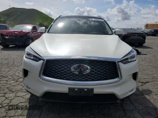 2019 Infiniti QX50 LUXE with VIN 3PCAJ5M19KF133426, listed as a Copart auction lot 50993375 with 60,799 mi miles and Salvage Title. Bid and sale history available at carsss.com. Image 5.