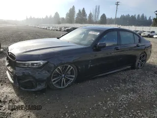 2022 BMW 7 Series 750i xDrive with VIN WBA7U2C07NCH32786, listed as a Copart auction lot 43028005 with 41,686 mi miles and Salvage Title. Bid and sale history available at carsss.com. Image 1.