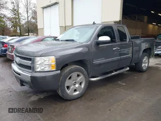 2010 Chevrolet Silverado 1500 LT with VIN 1GCSCSE03AZ202381, listed as a IAAI auction lot 41597602 with 251,154 mi miles and . Bid and sale history available at DreamBid. Image 22.