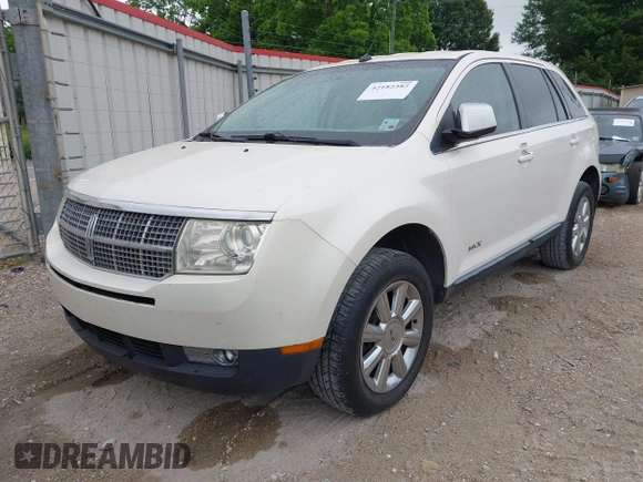 2007 Lincoln MKX with VIN 2LMDU68CX7BJ37902, listed as a IAAI auction lot 42182382 with 110,980 mi miles and . Bid and sale history available at DreamBid. Image 6.