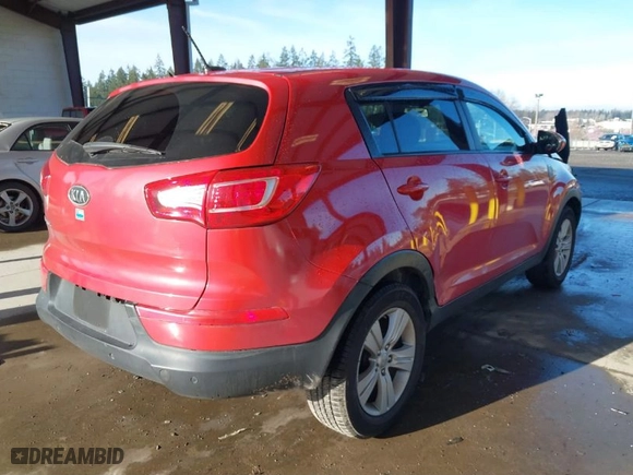 2012 Kia Sportage LX with VIN KNDPBCA24C7229772, listed as a IAAI auction lot 41881555 with 176,589 mi miles. Bid and sale history available at carsss.com. Image 4.
