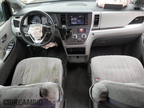 2018 Toyota Sienna LE Auto Access Seat with VIN 5TDKZ3DC6JS944274, listed as a Copart auction lot 51341315 with 49,036 mi miles and Salvage Title. Bid and sale history available at DreamBid. Image 8.