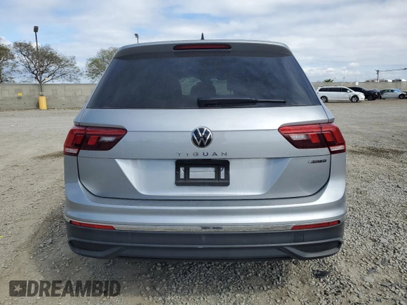 2024 Volkswagen Tiguan S with VIN 3VVFB7AX7RM114677, listed as a Copart auction lot 53037345 with 11,028 mi miles and Salvage title. Bid and sale history available at DreamBid. Image 6.