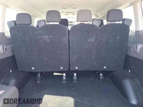2024 Ford Transit Passenger XL with VIN 1FBAX2YG2RKA09205, listed as a Copart auction lot 57095995 with 32,059 mi miles and Clean title. Bid and sale history available at DreamBid. Image 10.