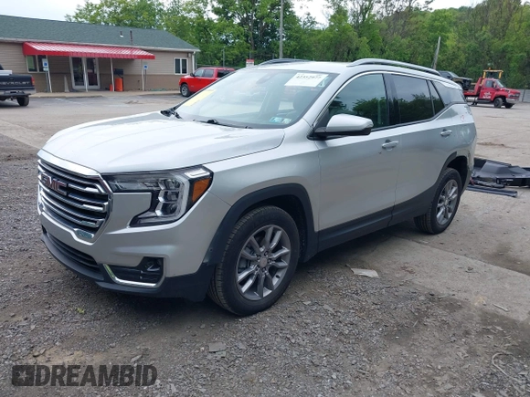 2022 GMC Terrain SLT z VIN 3GKALVEV7NL159321, wystawiony jako IAAI lot #42352977 z przebiegiem 42 386 mil mil oraz . Historia ofert i sprzedaży dostępna na DreamBid. Obrazek 18.
