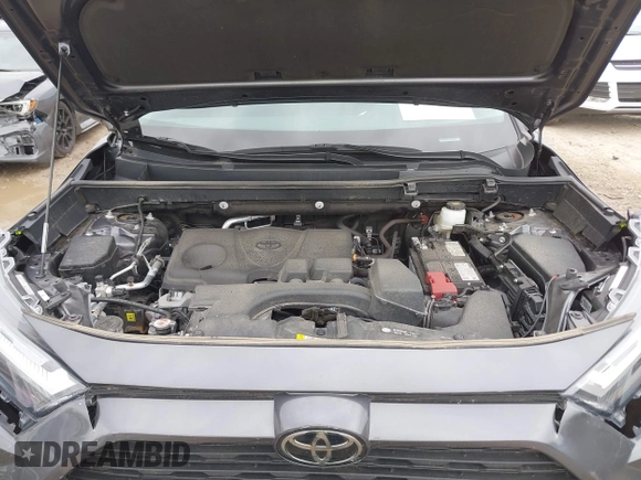 2024 Toyota RAV4 XLE Premium z VIN 2T3A1RFV9RC411142, wystawiony jako IAAI lot #42319590 z przebiegiem 18 585 mil mil oraz . Historia ofert i sprzedaży dostępna na DreamBid. Obrazek 10.