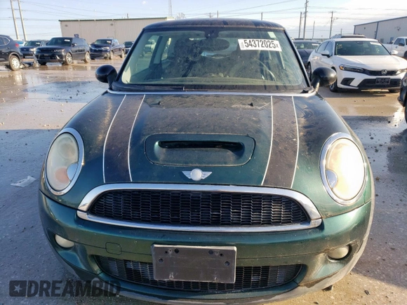 2007 MINI Hardtop S with VIN WMWMF73507TT86117, listed as a Copart auction lot 54372025 with 101,871 mi miles and Clean Title. Bid and sale history available at DreamBid. Image 5.